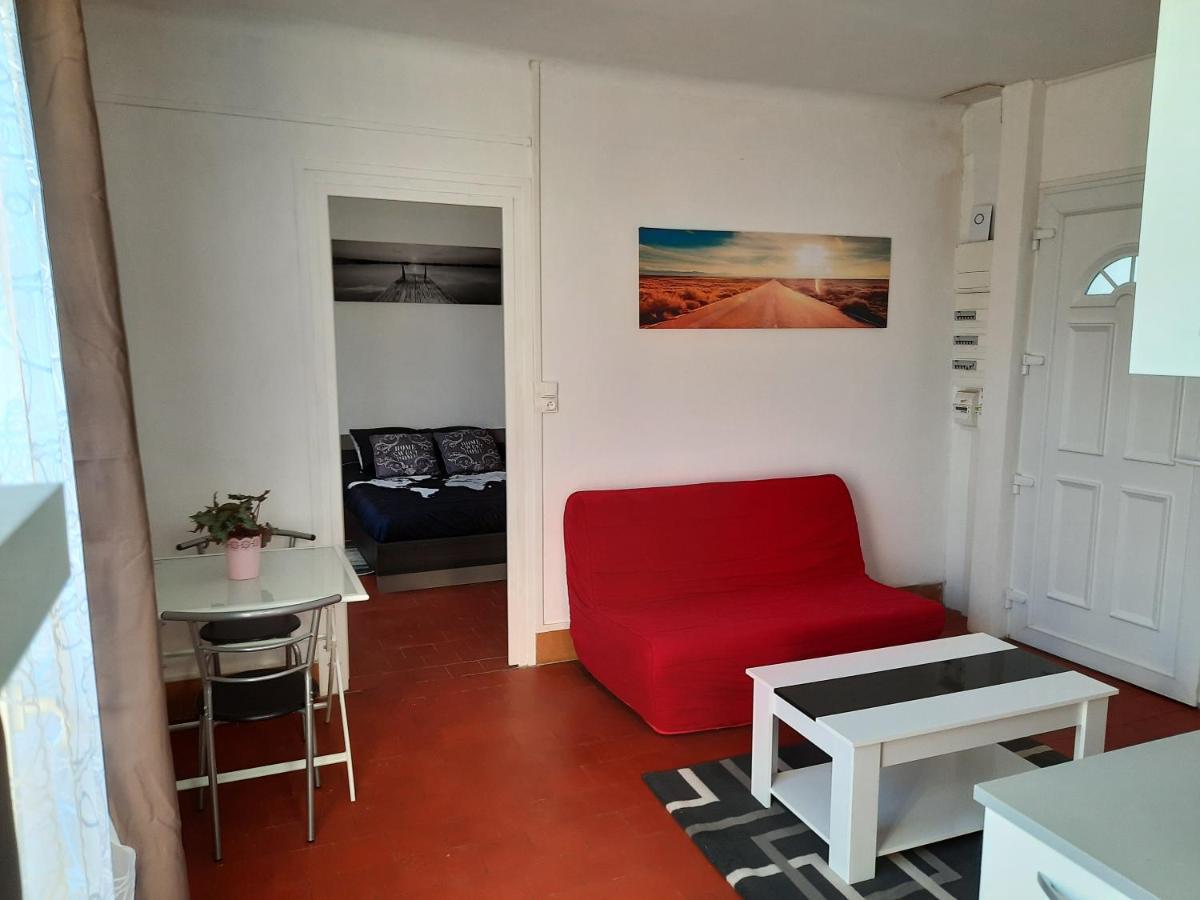 Le Studio D Olivia Avallon Exterior foto